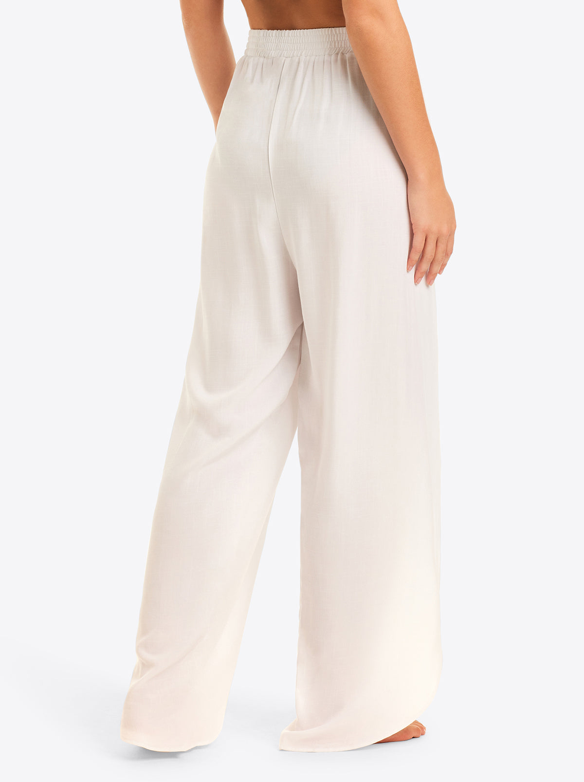 Jessica Simpson Popular - Basic Solid Beach Pant Cover Up in White
