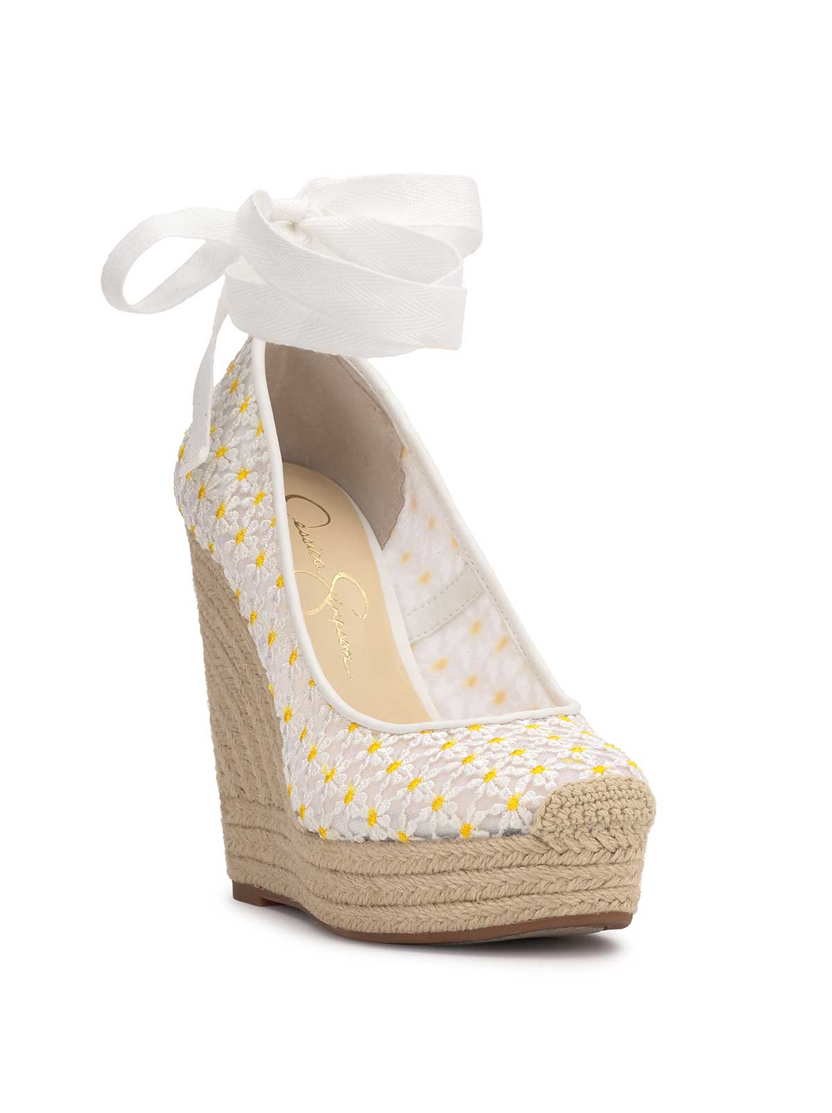 Jessica Simpson Exclusive - Zexie Platform Wedge in White Floral
