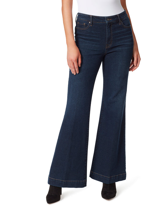 Jessica Simpson Popular - True Love Wide Leg Trouser Jeans in Ditto