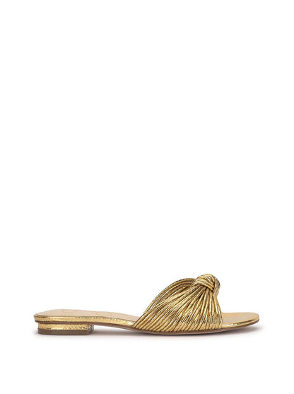 Jessica Simpson Exclusive - Dydra Knotted Flat Sandal in Gold