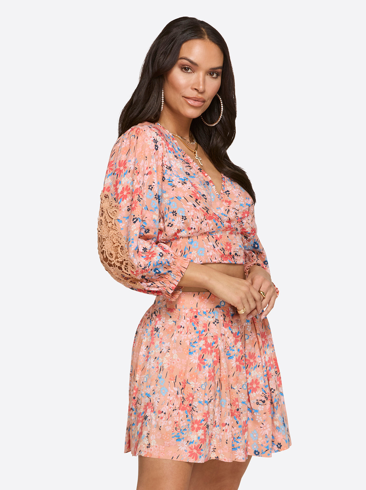 Jessica Simpson Featured - Patsy Top in Blooming Pastures