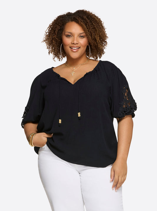 Jessica Simpson Featured - Eloise Blouse in Night Sky