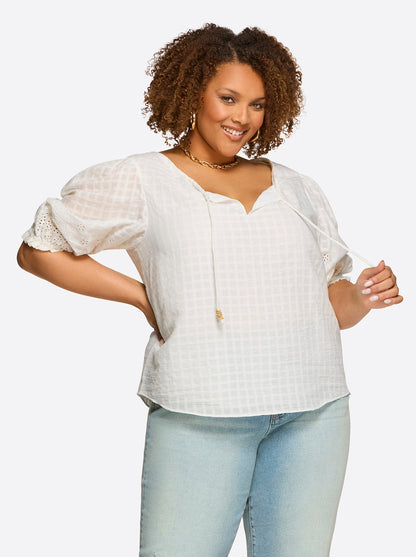 Jessica Simpson Trending - Sibyl Top in Gardenia