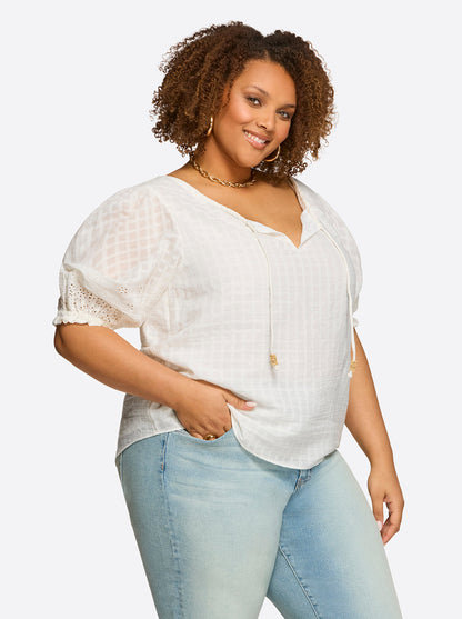 Jessica Simpson Trending - Sibyl Top in Gardenia