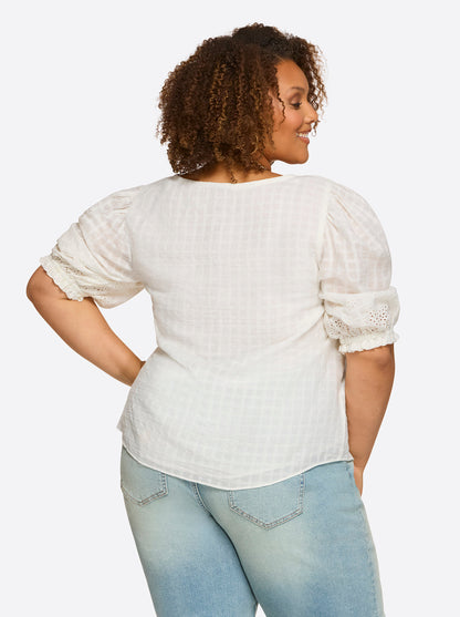 Jessica Simpson Trending - Sibyl Top in Gardenia