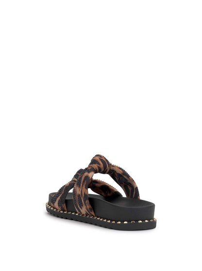 Jessica Simpson Exclusive - Caralyna Flat Sandal in Leopard