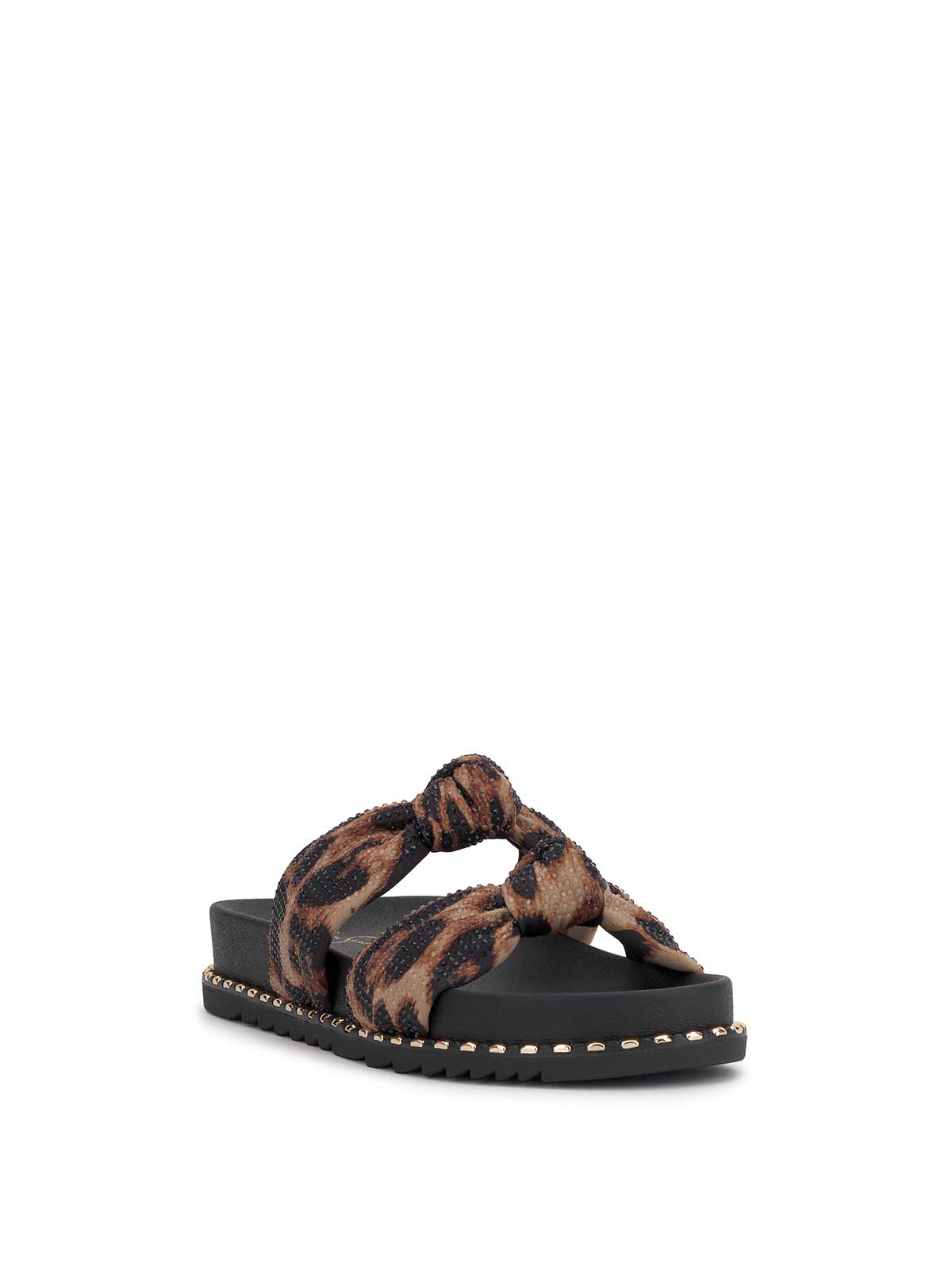 Jessica Simpson Exclusive - Caralyna Flat Sandal in Leopard