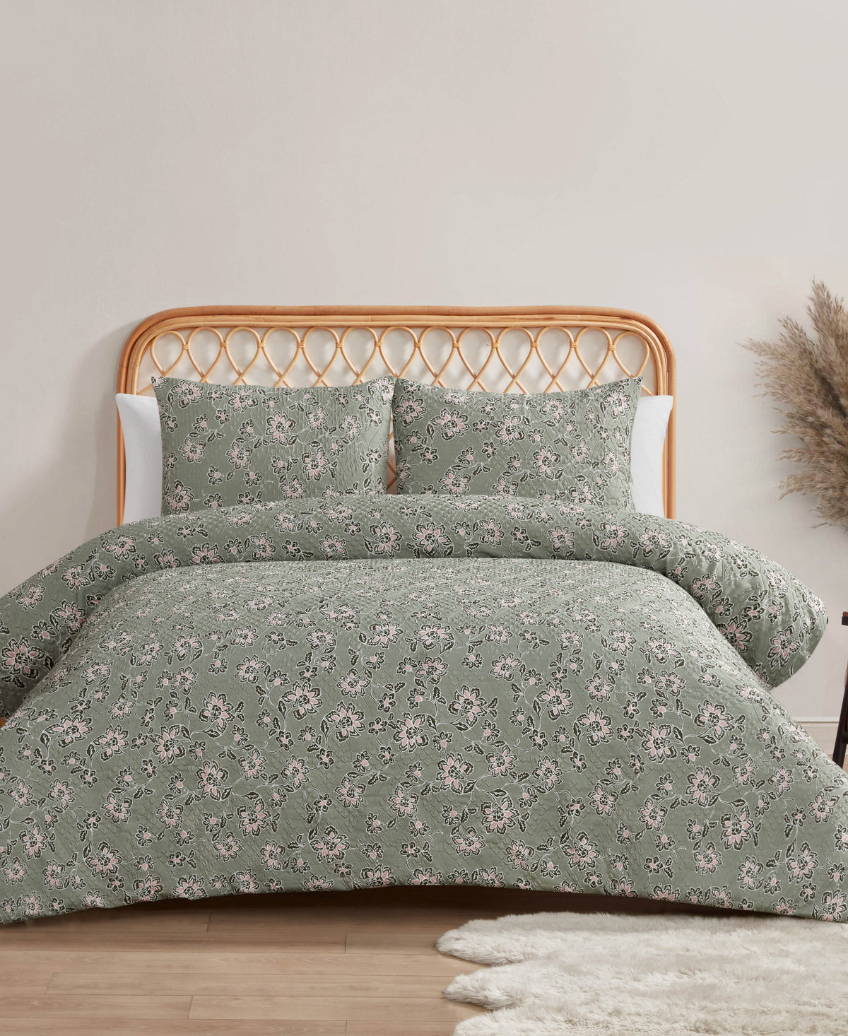 Jessica Simpson Recommended - Botanical Embossed Comforter Set