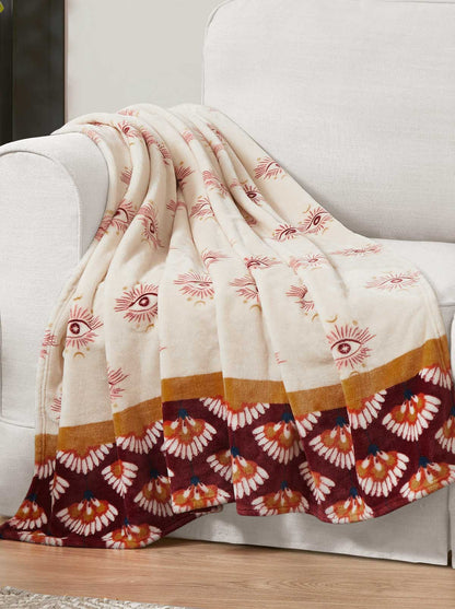 Jessica Simpson Trending - Celeste Plush Throw in Burgandy Red