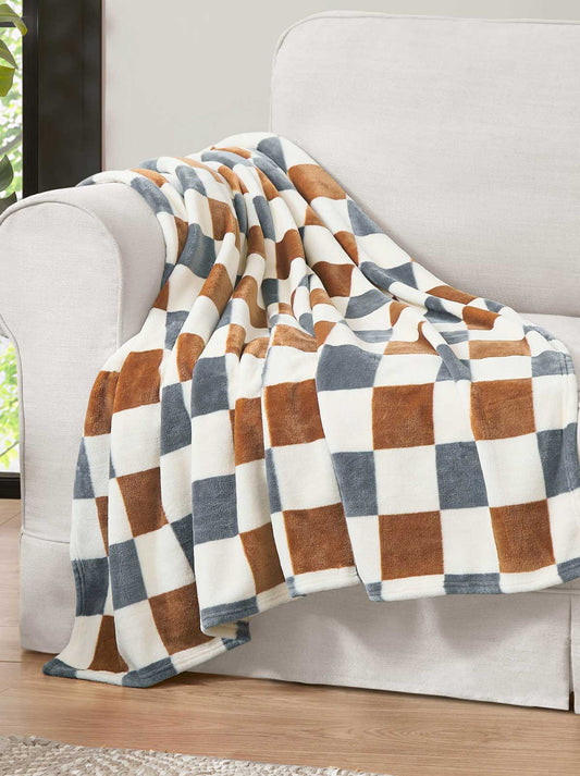 Jessica Simpson Recommended - Emery Checkerbaord Plush Throw in Rust & Grey