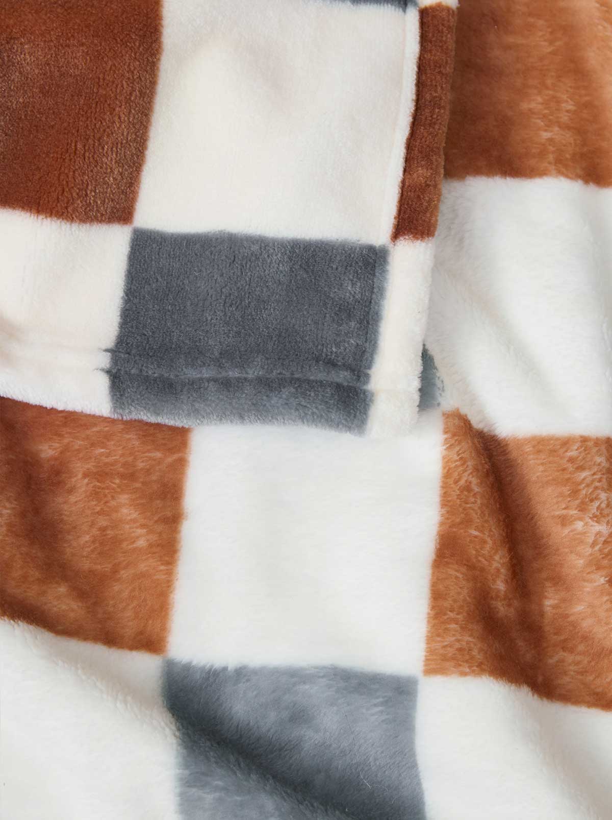 Jessica Simpson Recommended - Emery Checkerbaord Plush Throw in Rust & Grey