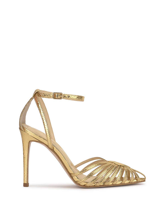 Jessica Simpson Exclusive - Paveri Pump in Gold