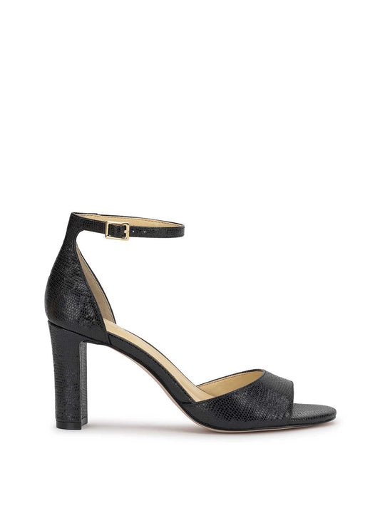 Jessica Simpson Popular - Luxcilla High Heel in Black